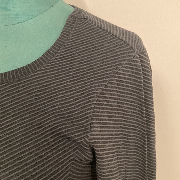 Athleta base layer - medium - Picture 4 of 5